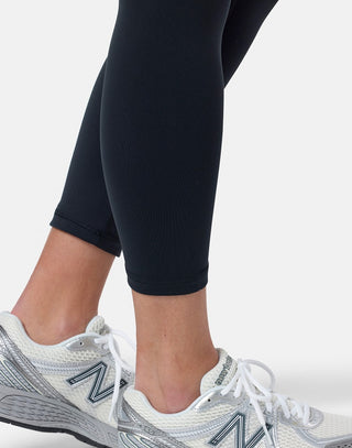 Gym + Coffee Women's Soft Motion 7/8 Leggings - Black