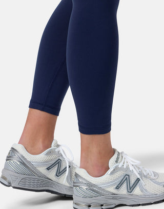 Gym + Coffee Women's Soft Motion 7/8 Leggings - Twilight Navy