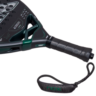 Nox AT10 Genius 18K Alum London P1 Edition Padel Racket Box Set