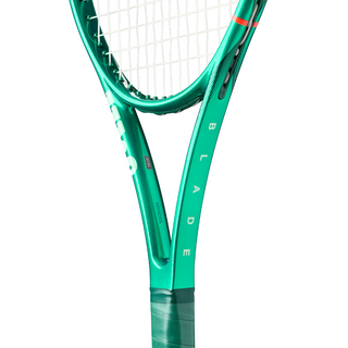 Wilson Blade 104 V10 Tennis Racket - Unstrung - 2026